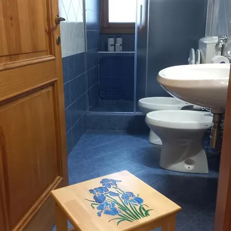 Casina Iris -